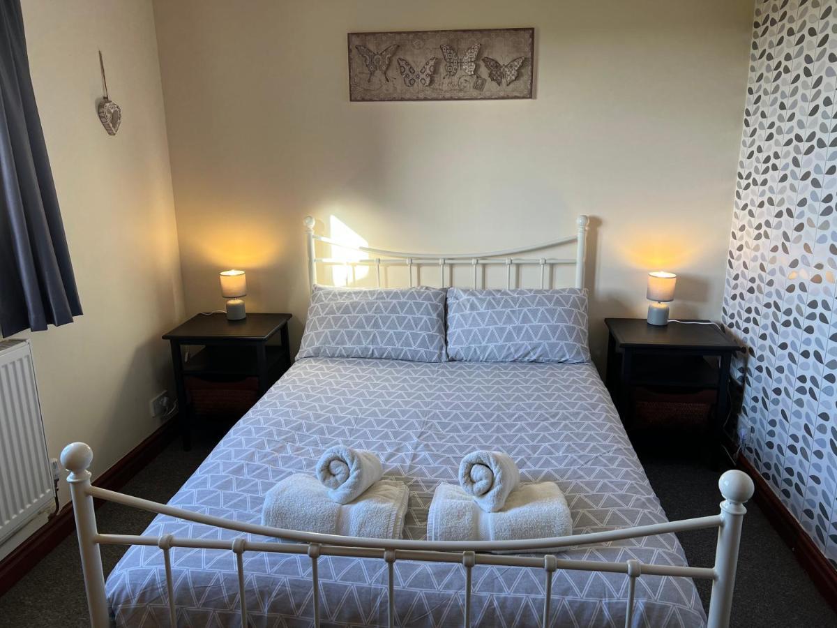 4 Bedroom Detached Farmhouse Mountain Views Beaumaris Bagian luar foto