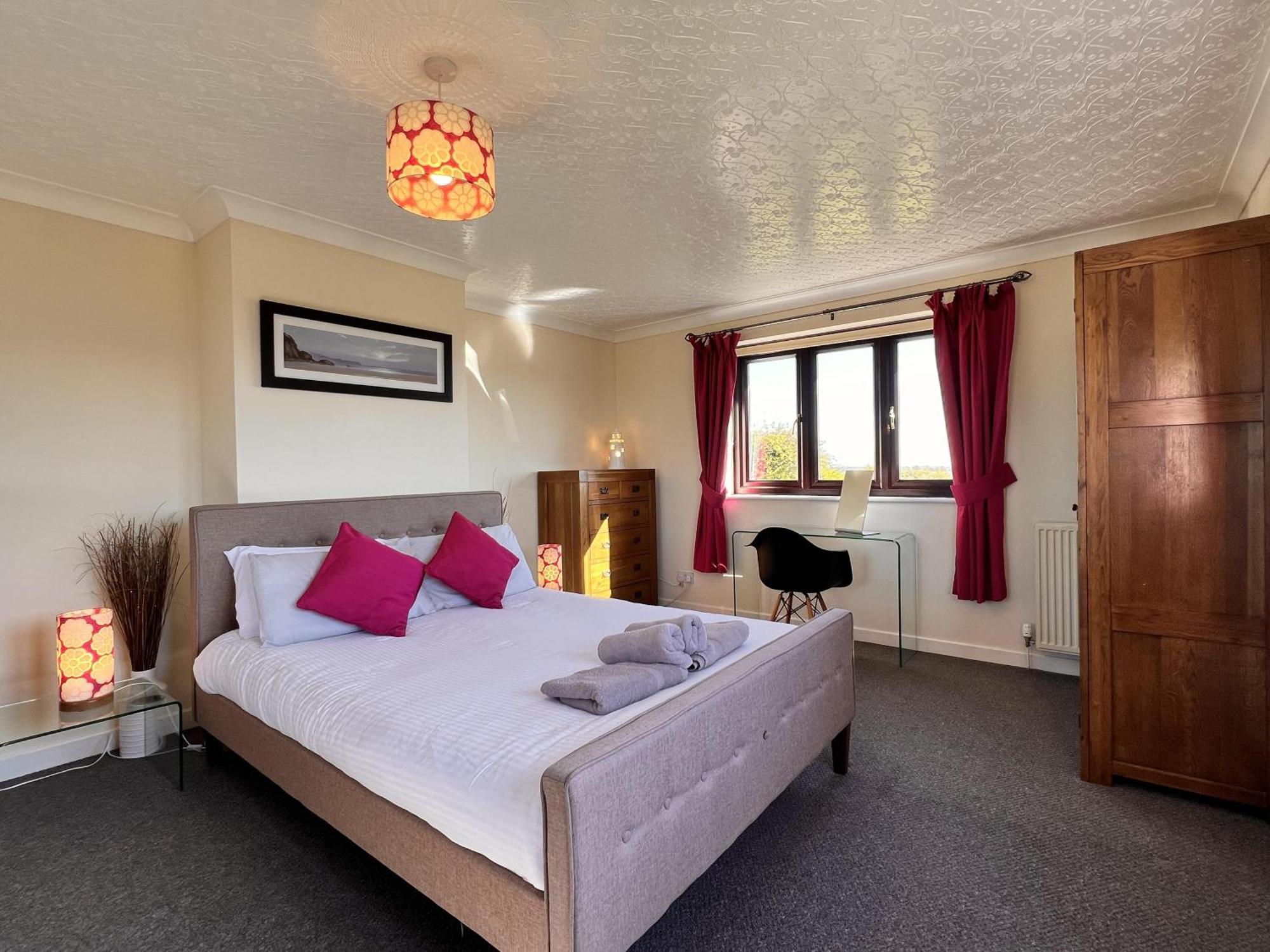 4 Bedroom Detached Farmhouse Mountain Views Beaumaris Bagian luar foto