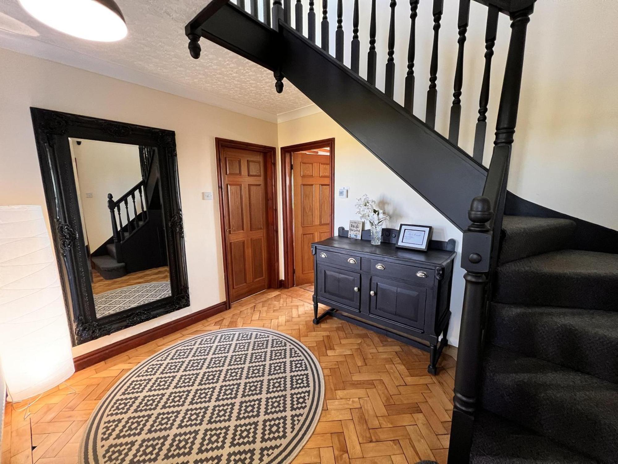 4 Bedroom Detached Farmhouse Mountain Views Beaumaris Bagian luar foto