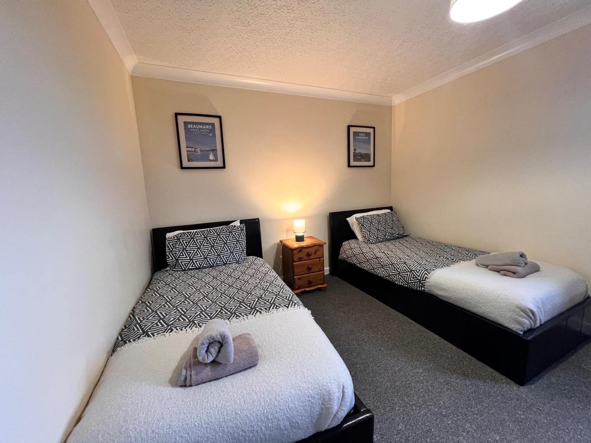 4 Bedroom Detached Farmhouse Mountain Views Beaumaris Bagian luar foto